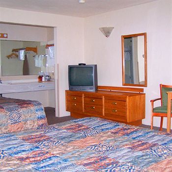 Main Motel - An Independent Magnuson Hotel Ely Kültér fotó
